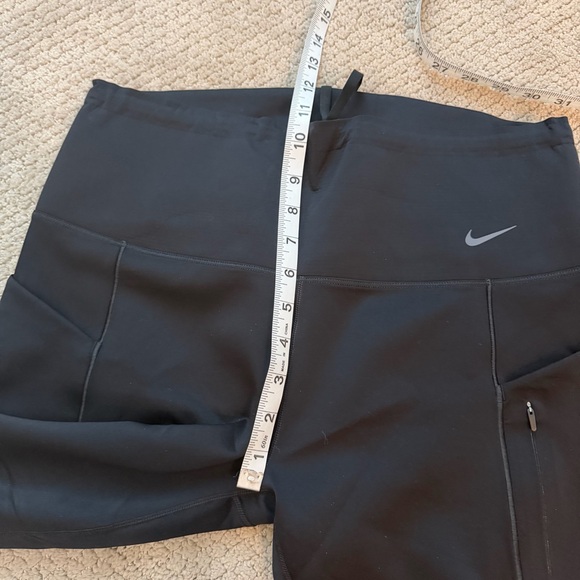Nike Go Dri-Fit Cropped Leggings, Size XL - Picture 5 of 9